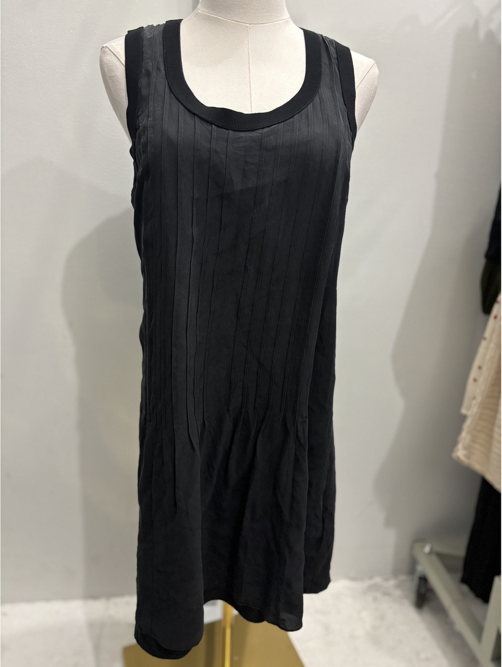 Club Monaco Pleated Black Silk Sleeveless Dress